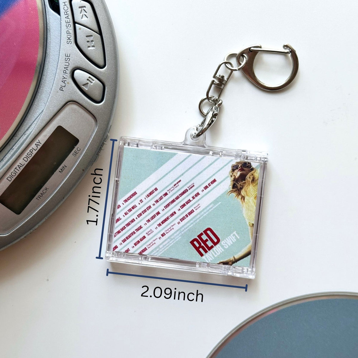 'Hit Clips' Mini CD Case Keychain - Taylor Red