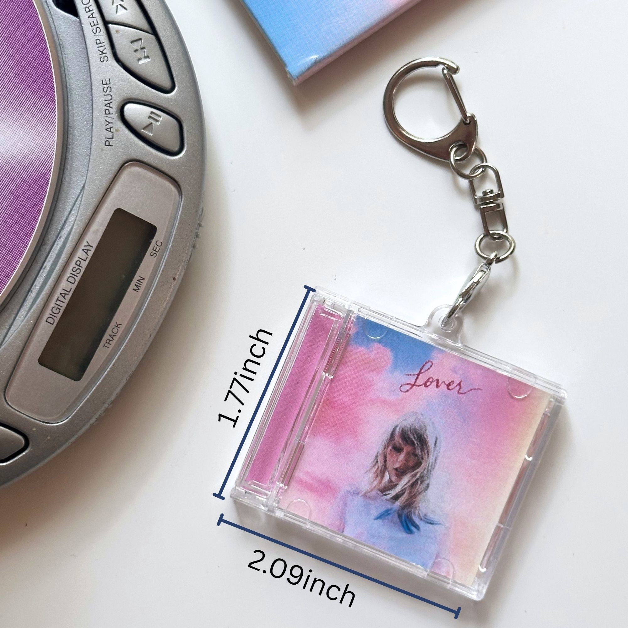 'Hit Clips' Mini CD Case Keychain - Taylor Lover