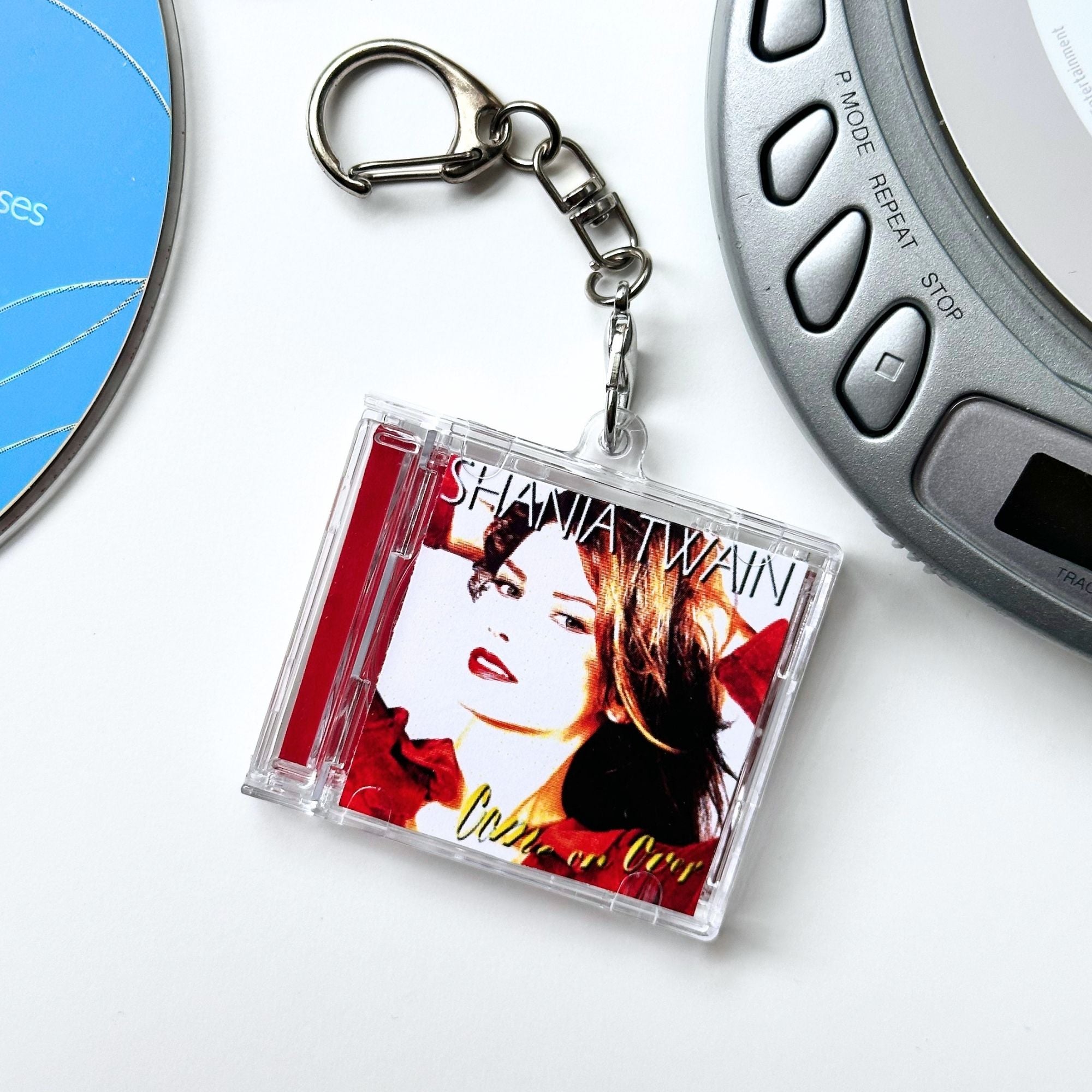 'Hit Clips' Mini CD Case Keychain - Shania Twain