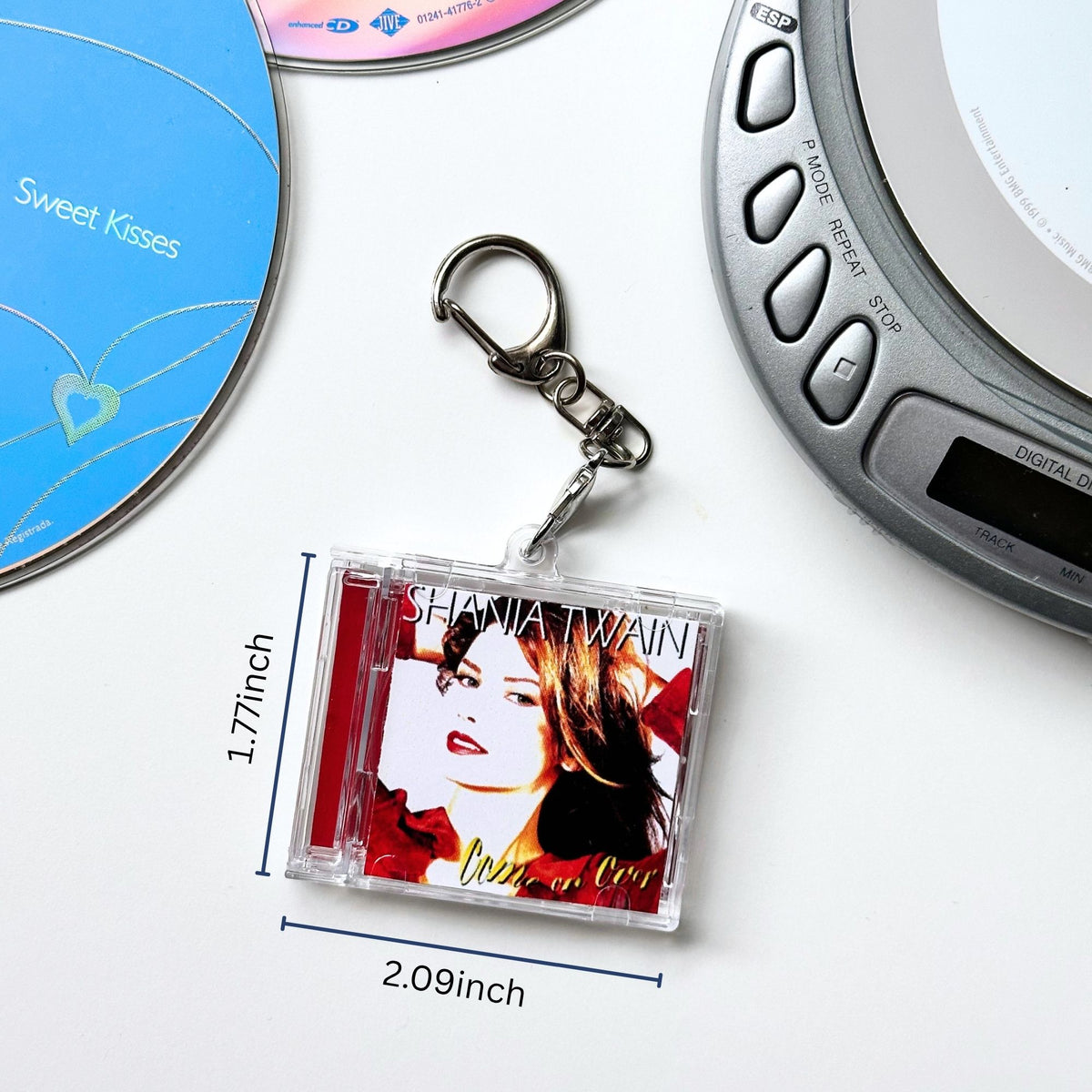 'Hit Clips' Mini CD Case Keychain - Shania Twain